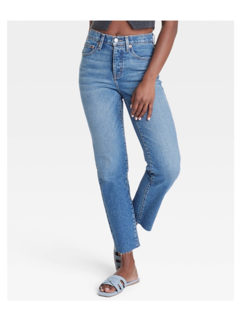 Universal Thread Mid-Rise 80's Slim Fit Jeans (Blue - Size 4)